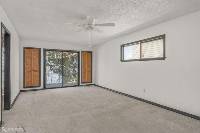 1830 Willow Point Drive, Shreveport, LA 71119