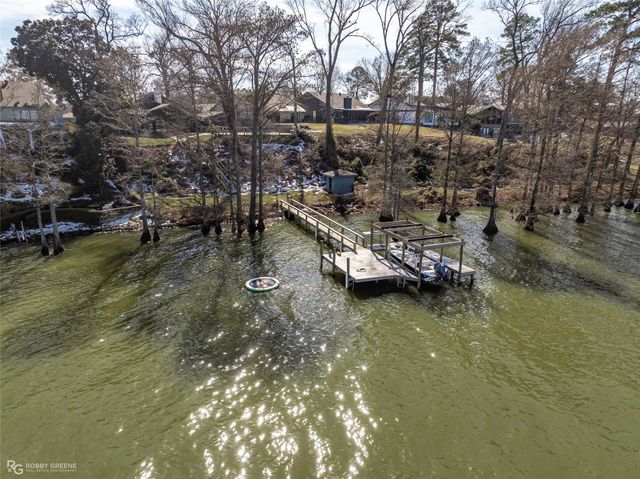 1830 Willow Point Drive, Shreveport, LA 71119