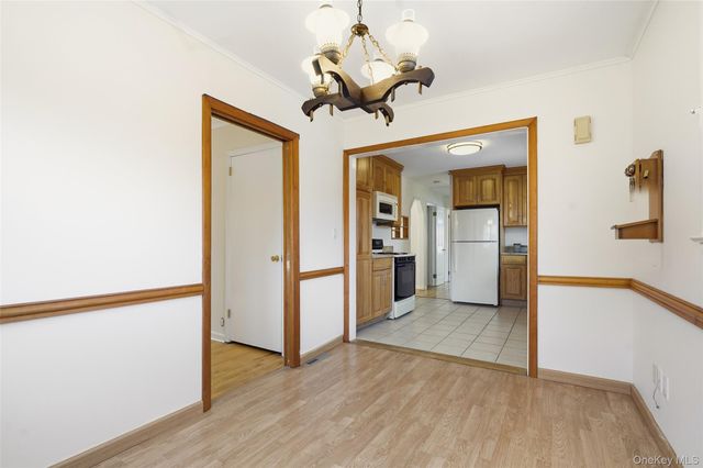 59 Brook Street, Mahopac, NY 10541
