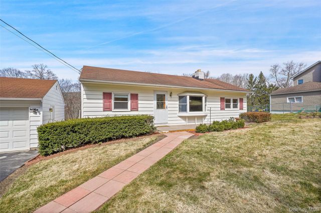 59 Brook Street, Mahopac, NY 10541