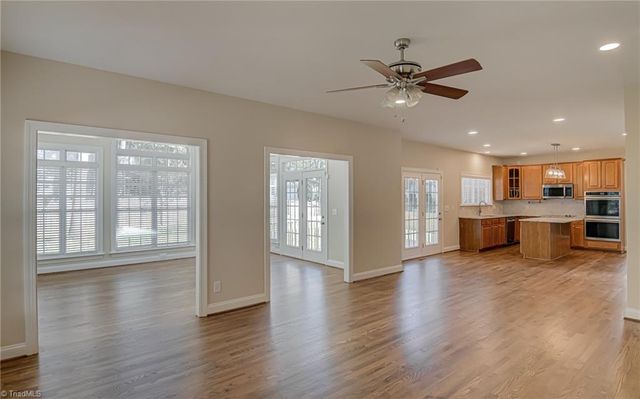 500 Hannah McKenzie Drive, Greensboro, NC 27455