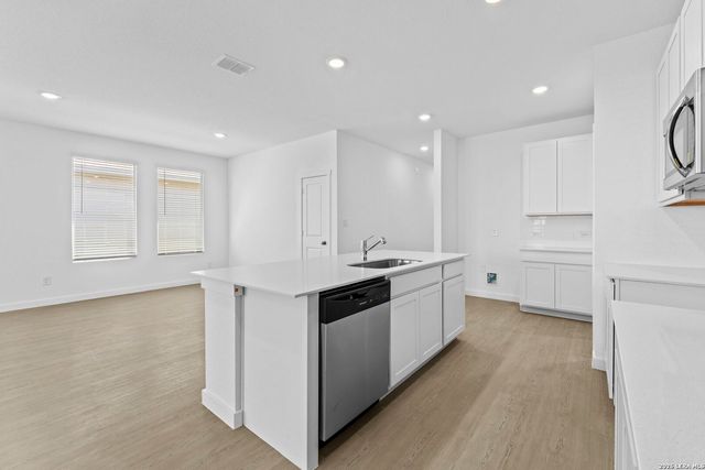 9419 Dassler Springs, Converse, TX 78109