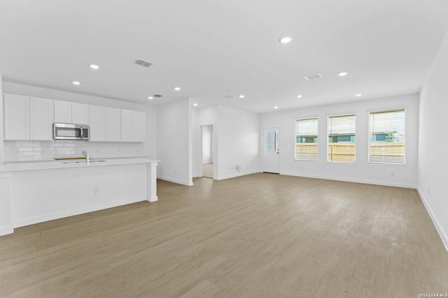 9419 Dassler Springs, Converse, TX 78109