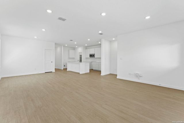 9419 Dassler Springs, Converse, TX 78109