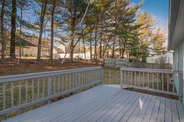 19 Marmon Court, Springfield, MA 01129
