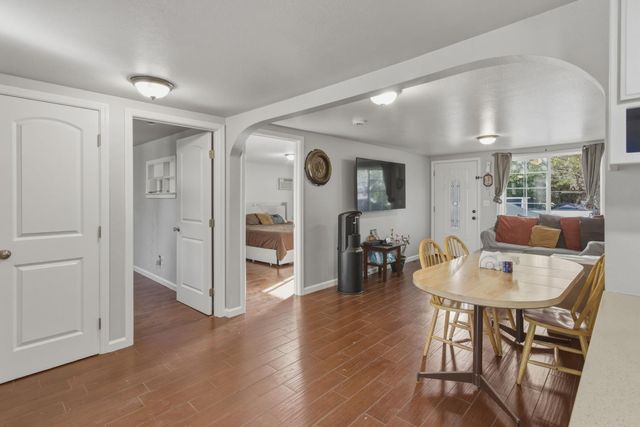 2330 Meadowbrook Avenue, Merced, CA 95348