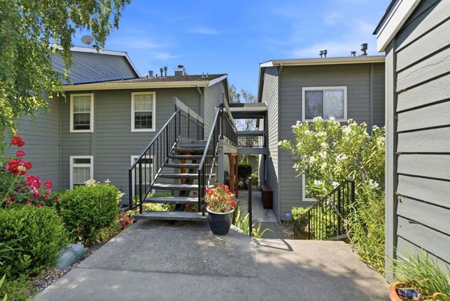 7750 Canyon Meadow Circle G, Pleasanton, CA 94588
