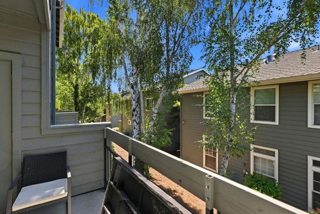 7750 Canyon Meadow Circle G, Pleasanton, CA 94588