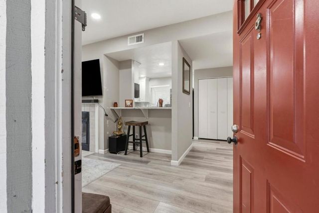 7750 Canyon Meadow Circle G, Pleasanton, CA 94588