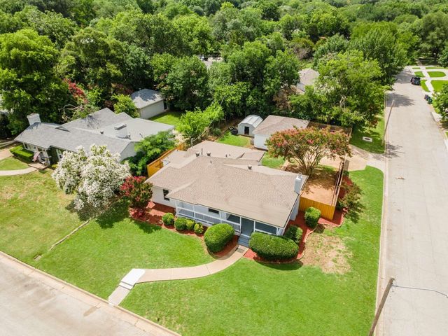 6453 Drury Lane, Fort Worth, TX 76116