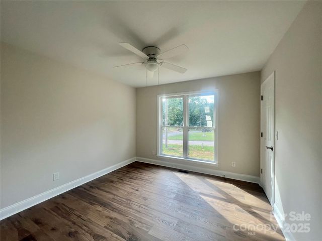 1280 N Shaver Street, Salisbury, NC 28144
