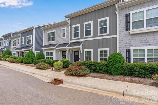 1148 Almerton Drive, Denver, NC 28037