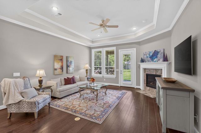 188 Chestnut Bay, The Woodlands, TX 77382