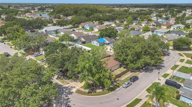 2935 CANOE CIRCLE, St Cloud, FL 34772