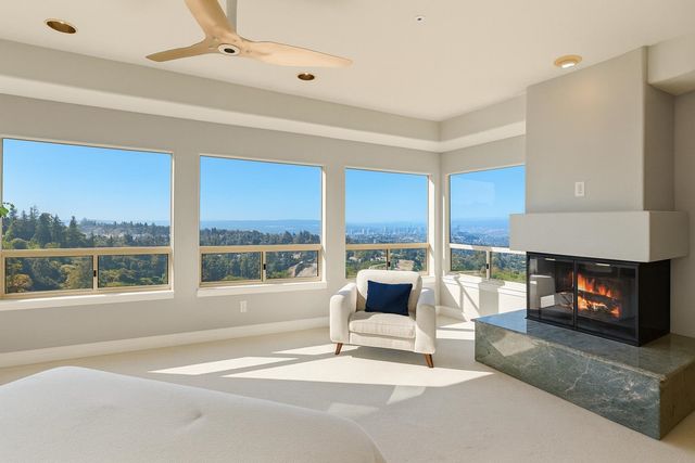 6413 Gwin Ct, Oakland, CA 94611