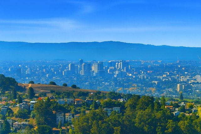 6413 Gwin Ct, Oakland, CA 94611