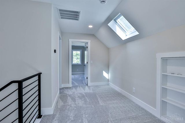 8128 Sycamore Street, Maineville, OH 45039