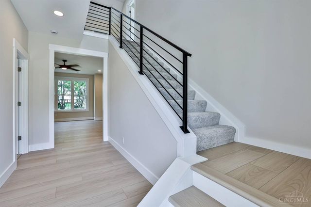 8128 Sycamore Street, Maineville, OH 45039