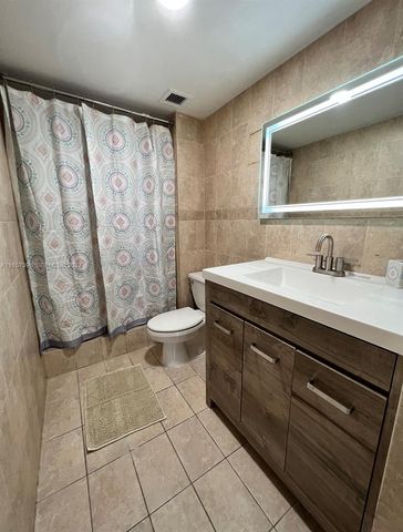 13499 Biscayne Boulevard 1205, North Miami, FL 33181
