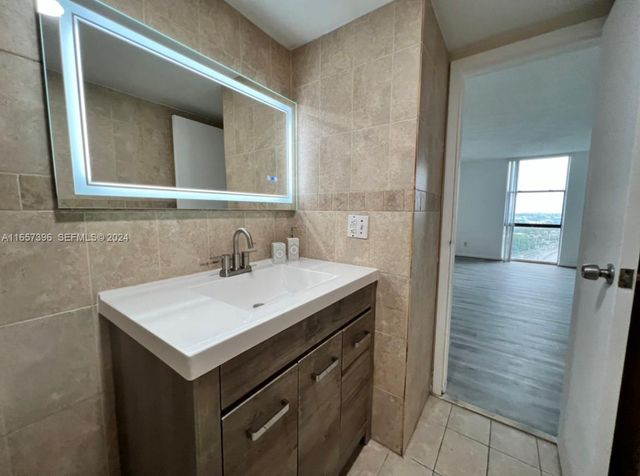 13499 Biscayne Boulevard 1205, North Miami, FL 33181