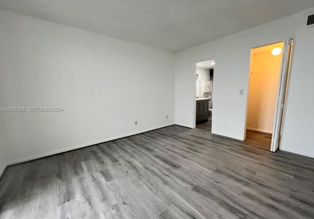 13499 Biscayne Boulevard 1205, North Miami, FL 33181