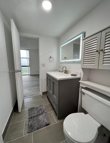 13499 Biscayne Boulevard 1205, North Miami, FL 33181