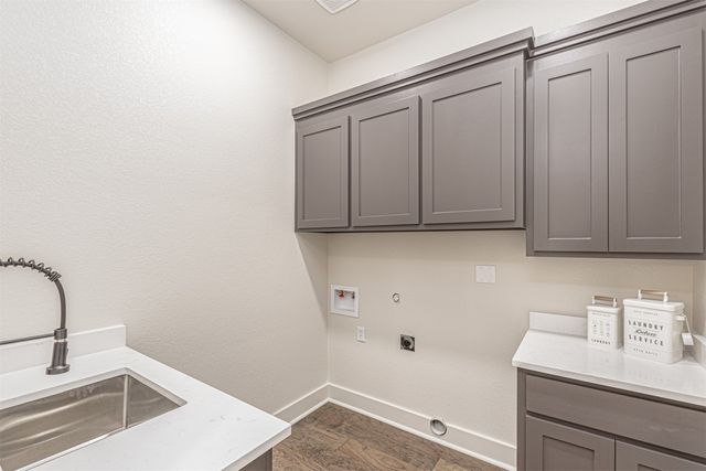 557 Clubhouse Drive, Corsicana, TX 75109