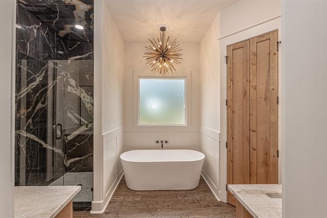 557 Clubhouse Drive, Corsicana, TX 75109