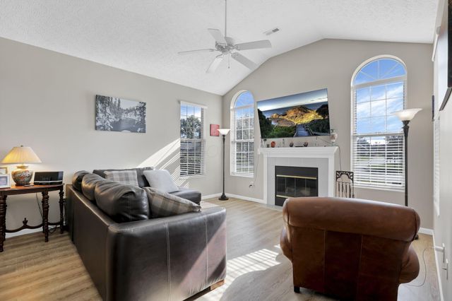 8778 Linksway Drive, Powell, OH 43065