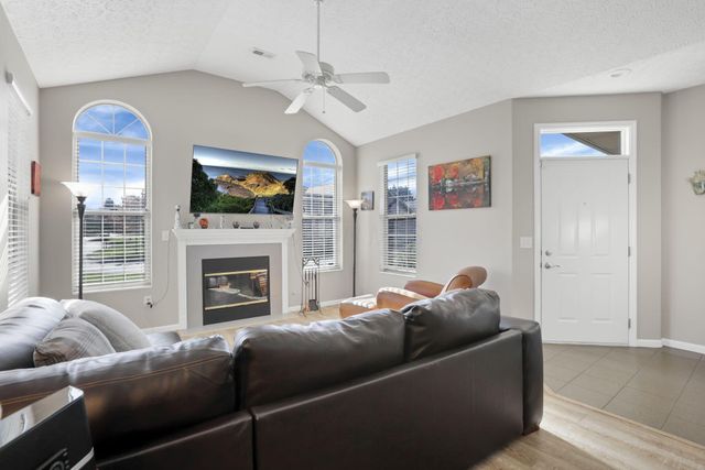 8778 Linksway Drive, Powell, OH 43065