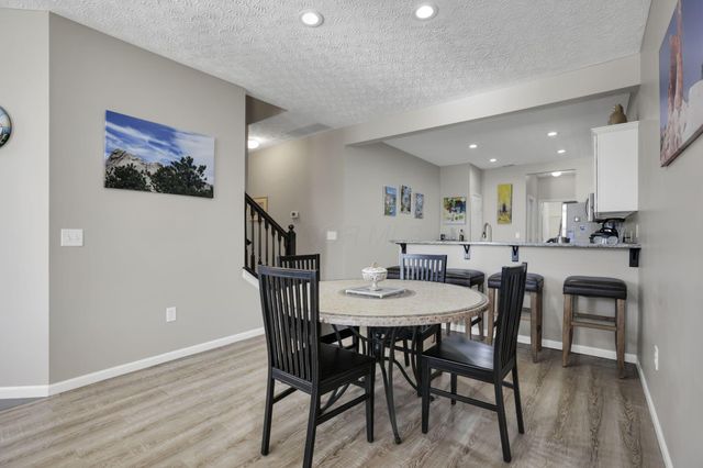 8778 Linksway Drive, Powell, OH 43065