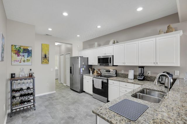 8778 Linksway Drive, Powell, OH 43065