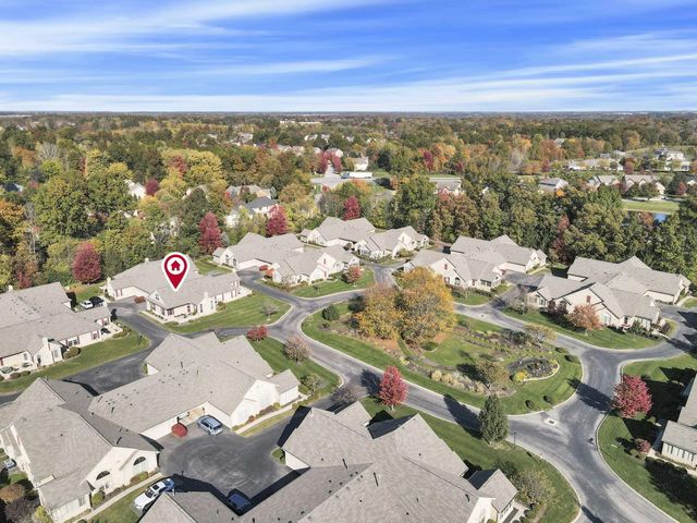 8778 Linksway Drive, Powell, OH 43065