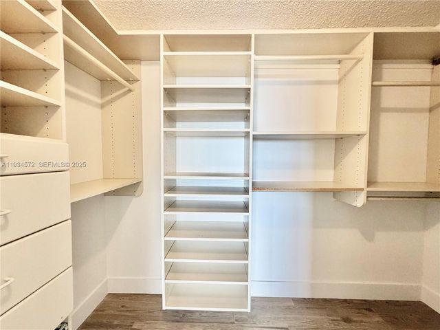 1000 Parkview Dr 723, Hallandale Beach, FL 33009