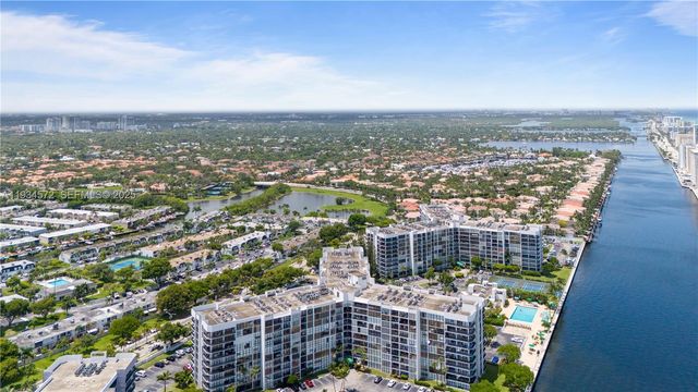 1000 Parkview Dr 723, Hallandale Beach, FL 33009