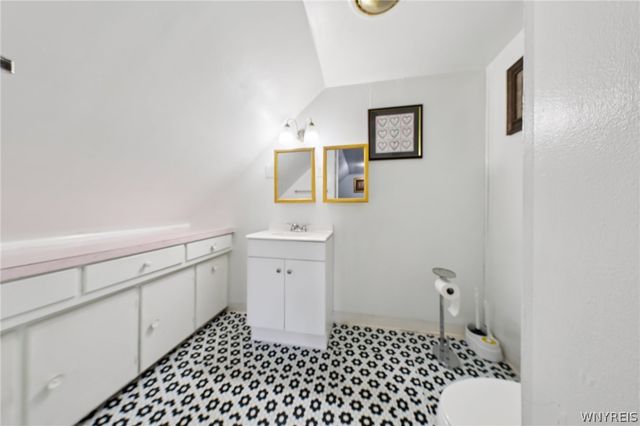 20 Deer Street, Buffalo, NY 14207