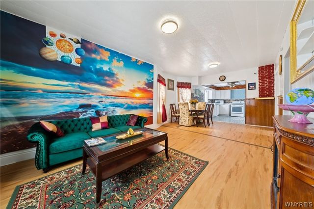 20 Deer Street, Buffalo, NY 14207