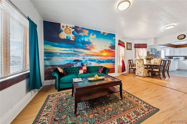 20 Deer Street, Buffalo, NY 14207