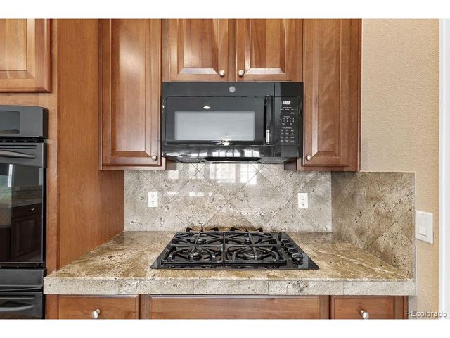 10553 Cross Country Ln, Littleton, CO 80125
