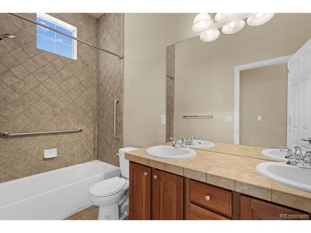 10553 Cross Country Ln, Littleton, CO 80125