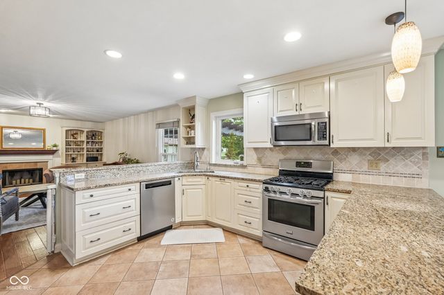 5861 Arabian Run, Indianapolis, IN 46228
