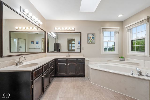 5861 Arabian Run, Indianapolis, IN 46228