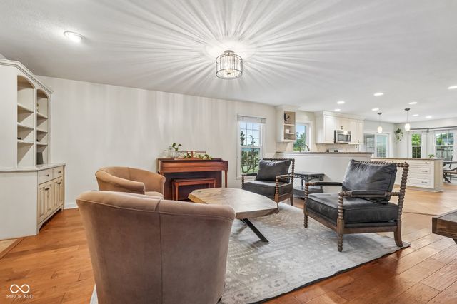 5861 Arabian Run, Indianapolis, IN 46228