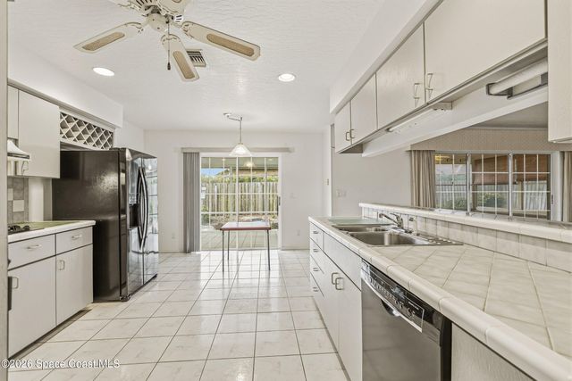 2015 Bottlebrush Drive, Melbourne, FL 32935
