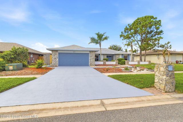 2015 Bottlebrush Drive, Melbourne, FL 32935