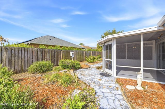 2015 Bottlebrush Drive, Melbourne, FL 32935