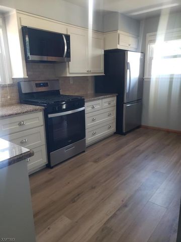 214 Irene St, Linden City, NJ 07036