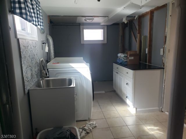214 Irene St, Linden City, NJ 07036