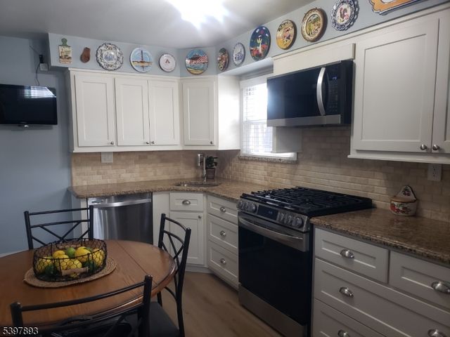 214 Irene St, Linden City, NJ 07036