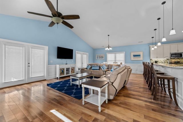 3307 Palm St., North Myrtle Beach, SC 29582